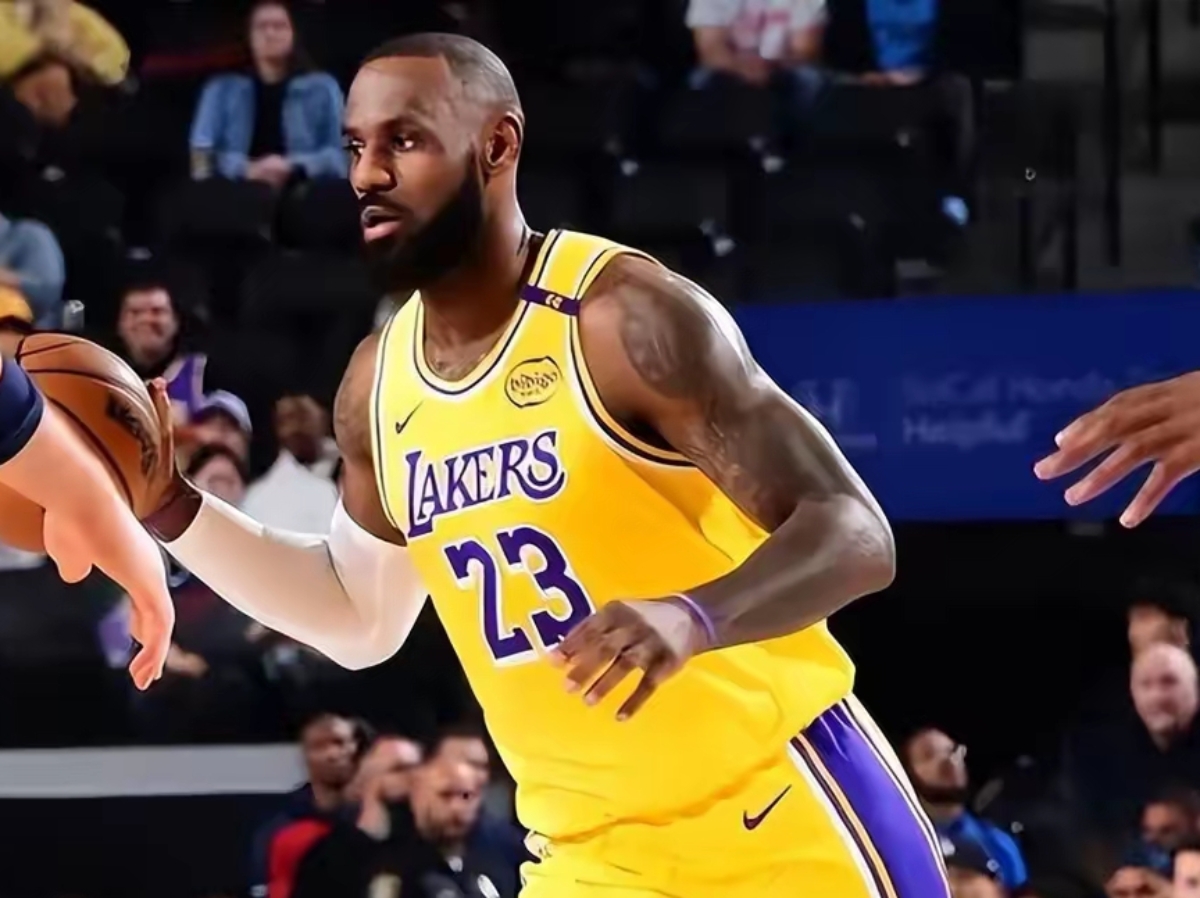 包含关键时刻体能课后，洛杉矶湖人造点机会备战NBA季后赛，悬念犹存，资深球员宣示担当的词条lol竞猜官方网站